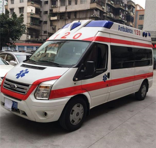 盈江专业救护车出租，您身边的生命守护者