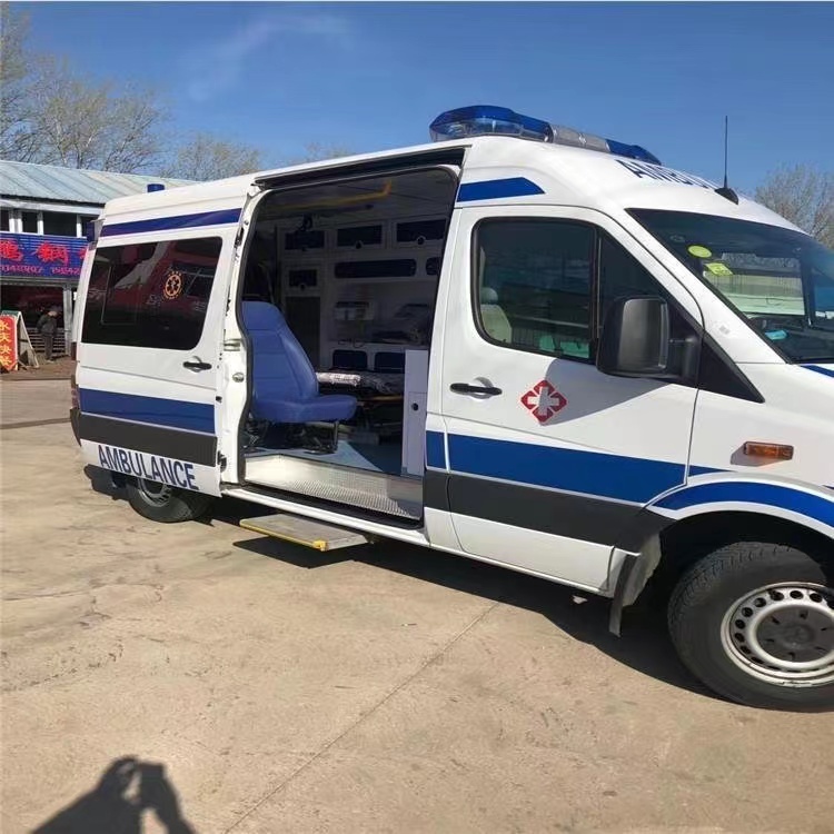 盈江私人长途救护车出租转院回家